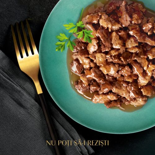 Sheba Hrană umedă pentru pisici adulte, cu pui și vită în sos 85 g